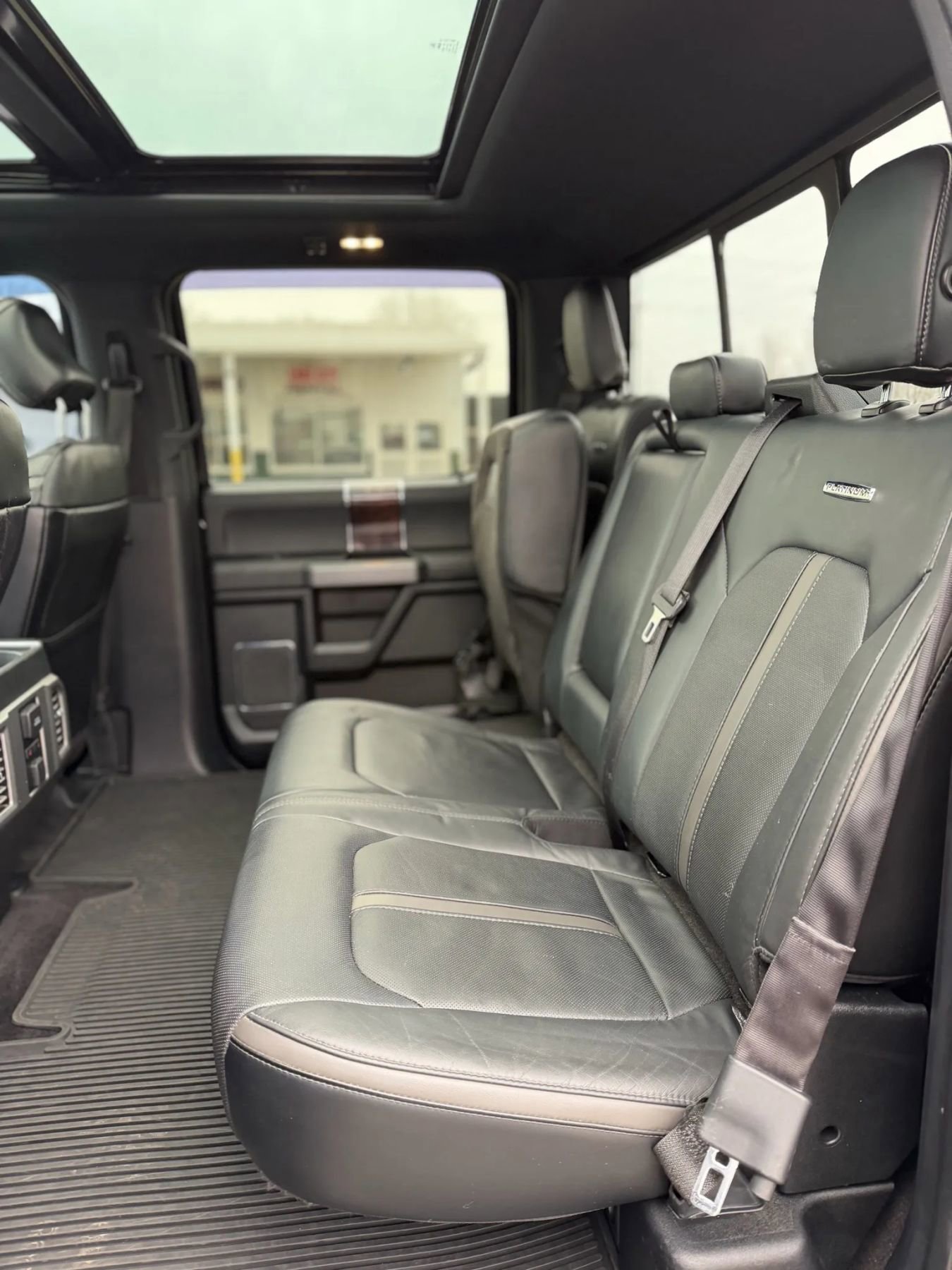 Used 2016 Ford F150 Platinum w/ Equipment Group 701A Luxury image 12