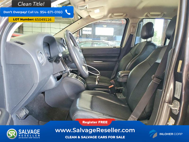 Used 2015 Jeep Compass Latitude AWD/4WD image 9
