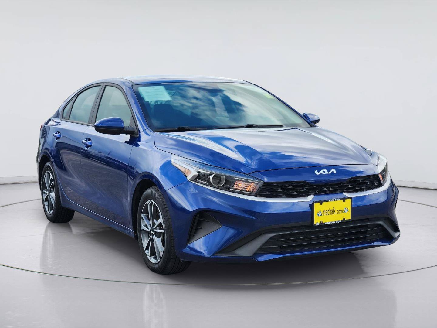 Used 2024 Kia Forte LXS FWD image 3