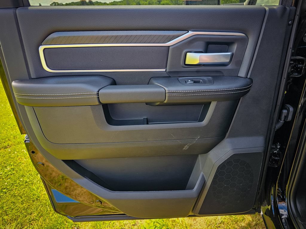 New 2026 RAM 3500 Big Horn AWD/4WD image 36