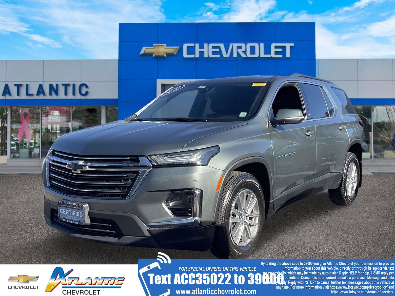 Certified 2023 Chevrolet Traverse LT image 1