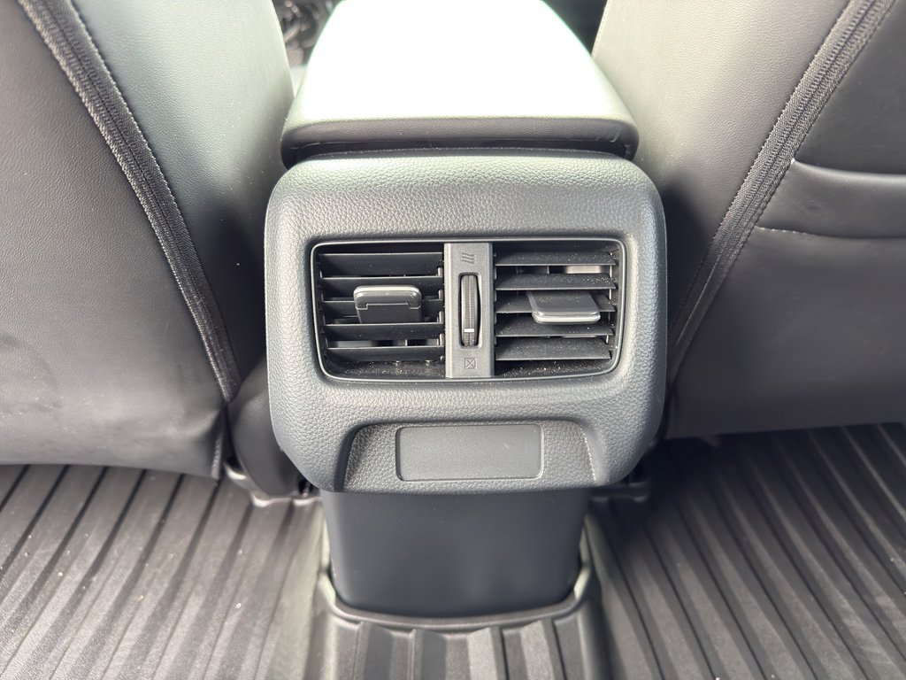 Used 2025 Acura ADX AWD image 24