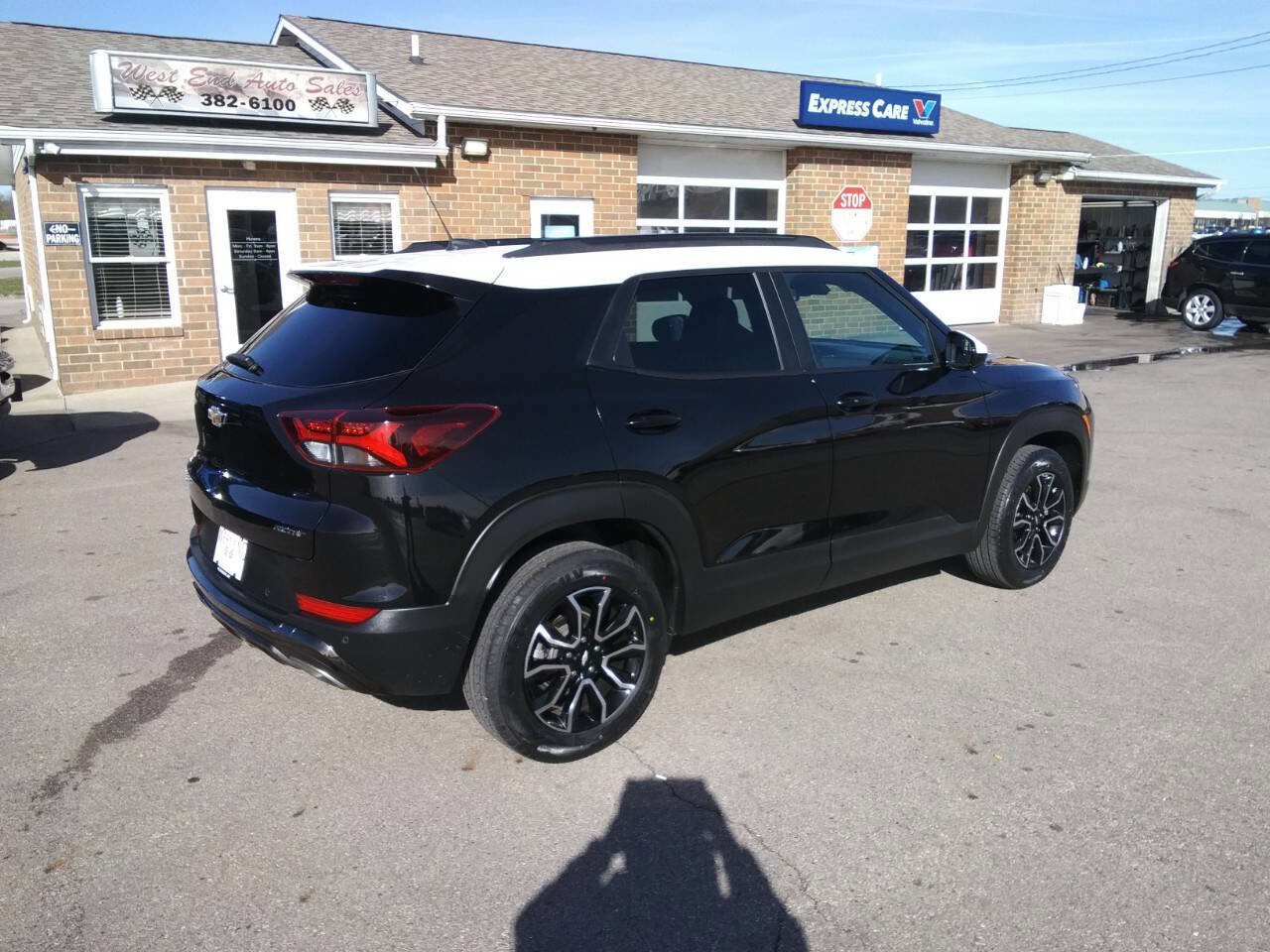 Used 2022 Chevrolet TrailBlazer ACTIV w/ Technology Package image 4