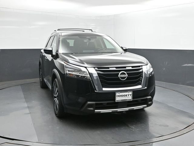 Used 2024 Nissan Pathfinder Platinum image 22
