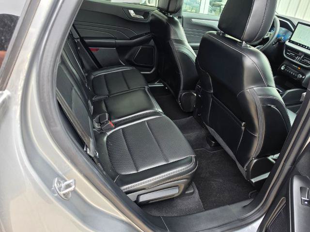 Certified 2023 Ford Escape Platinum AWD/4WD image 22