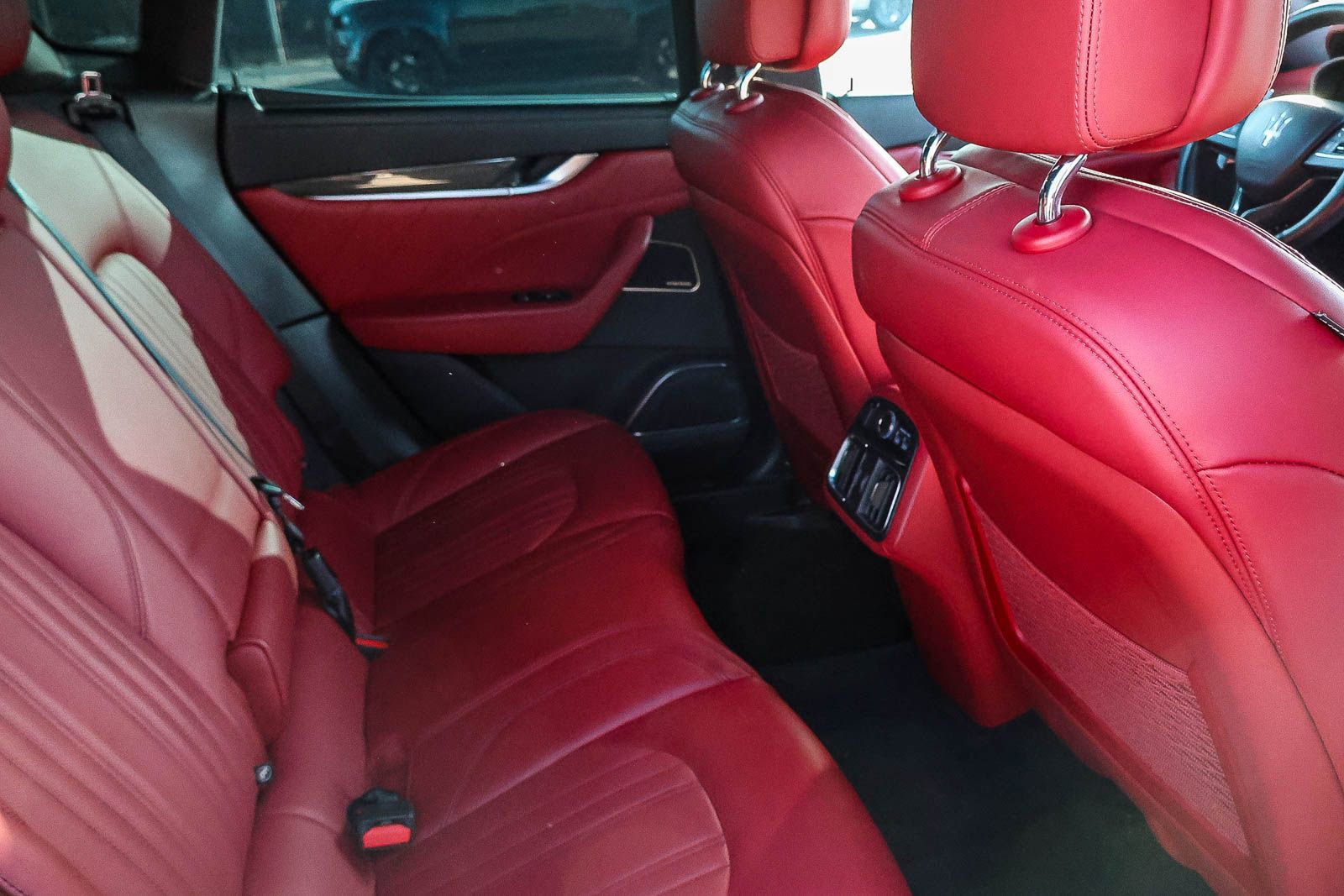 Used 2020 Maserati Levante S GranLusso AWD/4WD image 18