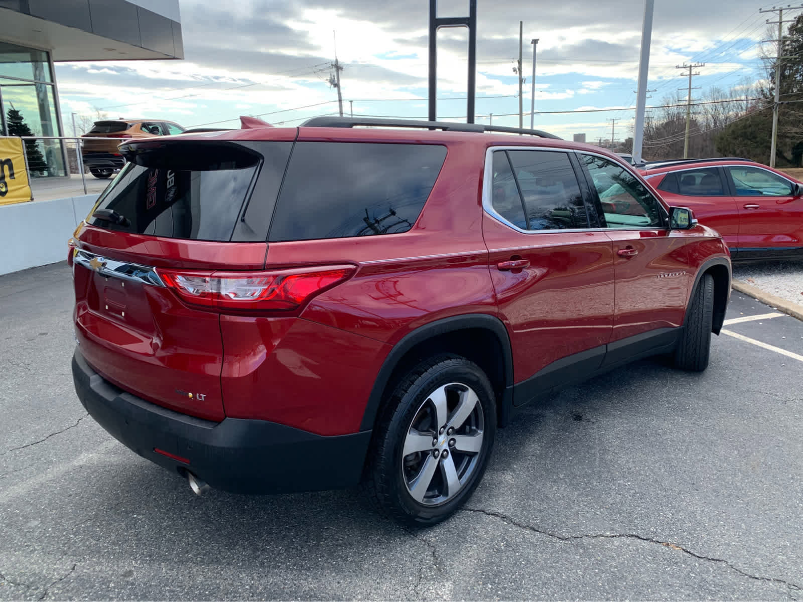 Used 2019 Chevrolet Traverse LT w/ LT Premium Package image 7