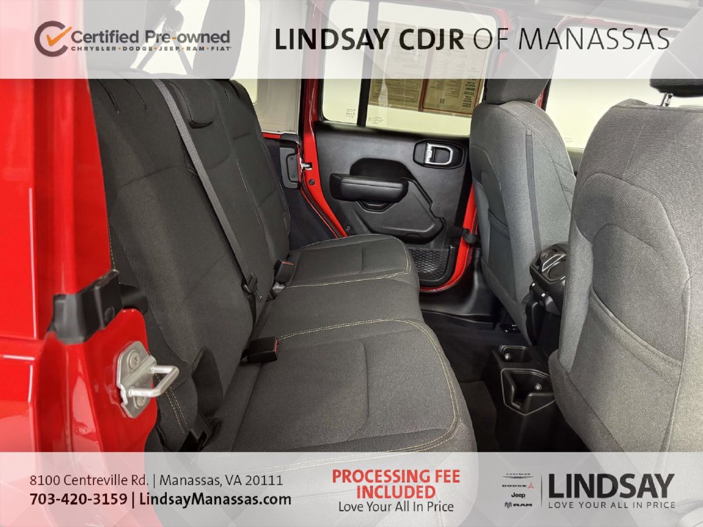 Used 2025 Jeep Wrangler Unlimited Sport AWD/4WD image 16