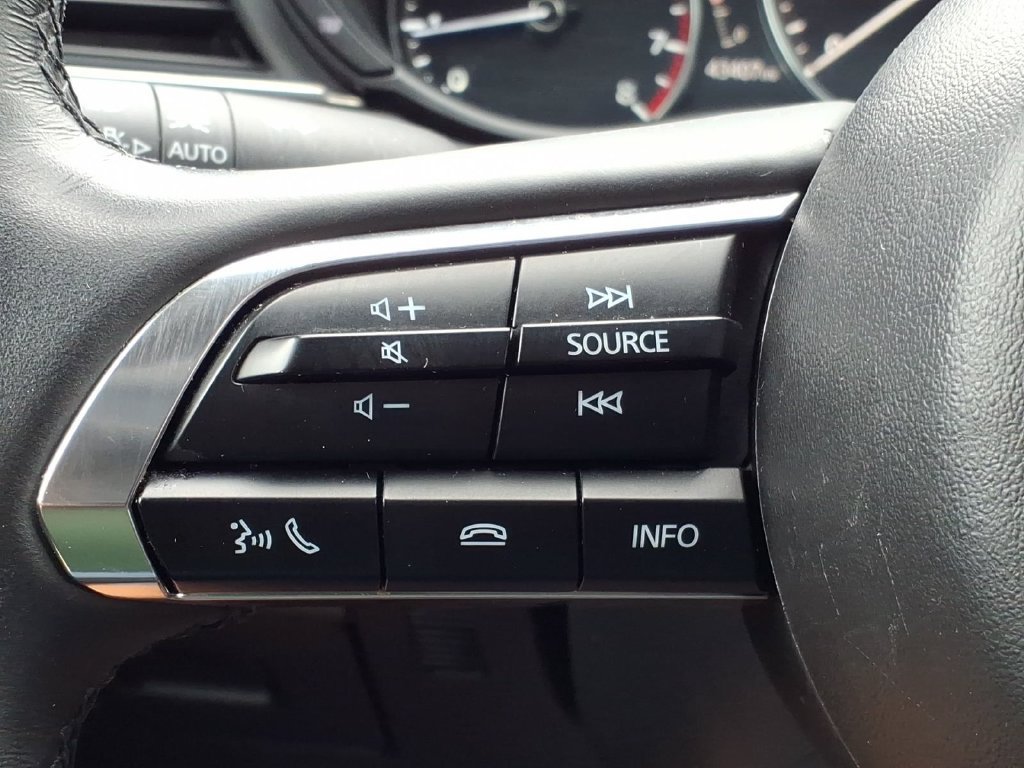 Used 2025 MAZDA CX-30 AWD 2.5 S w/ Preferred Package image 24