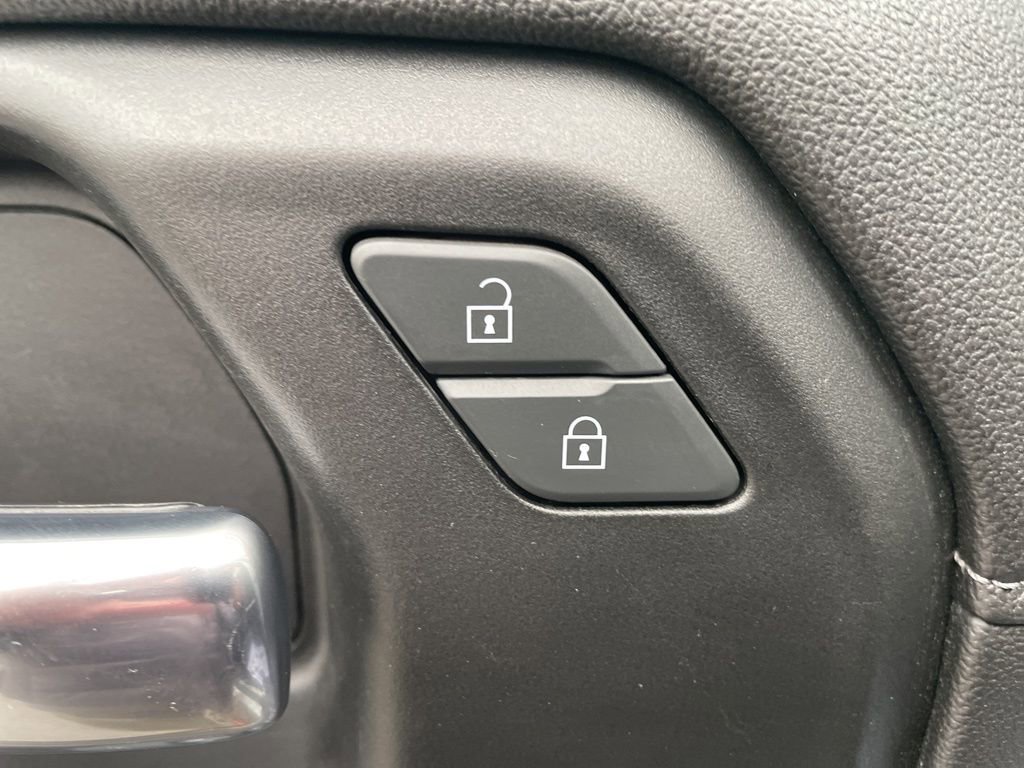 Used 2019 Chevrolet Silverado 1500 LT w/ All-Star Edition image 14