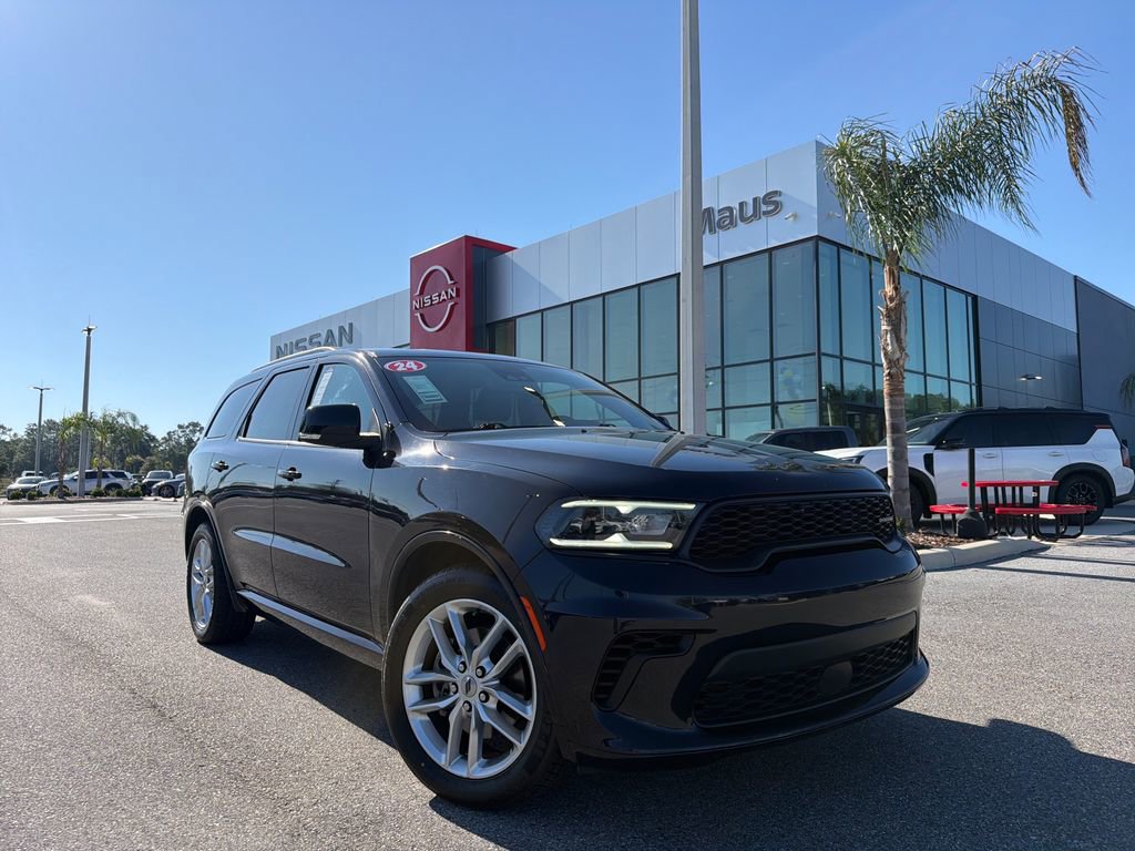 Used 2024 Dodge Durango GT RWD image 1