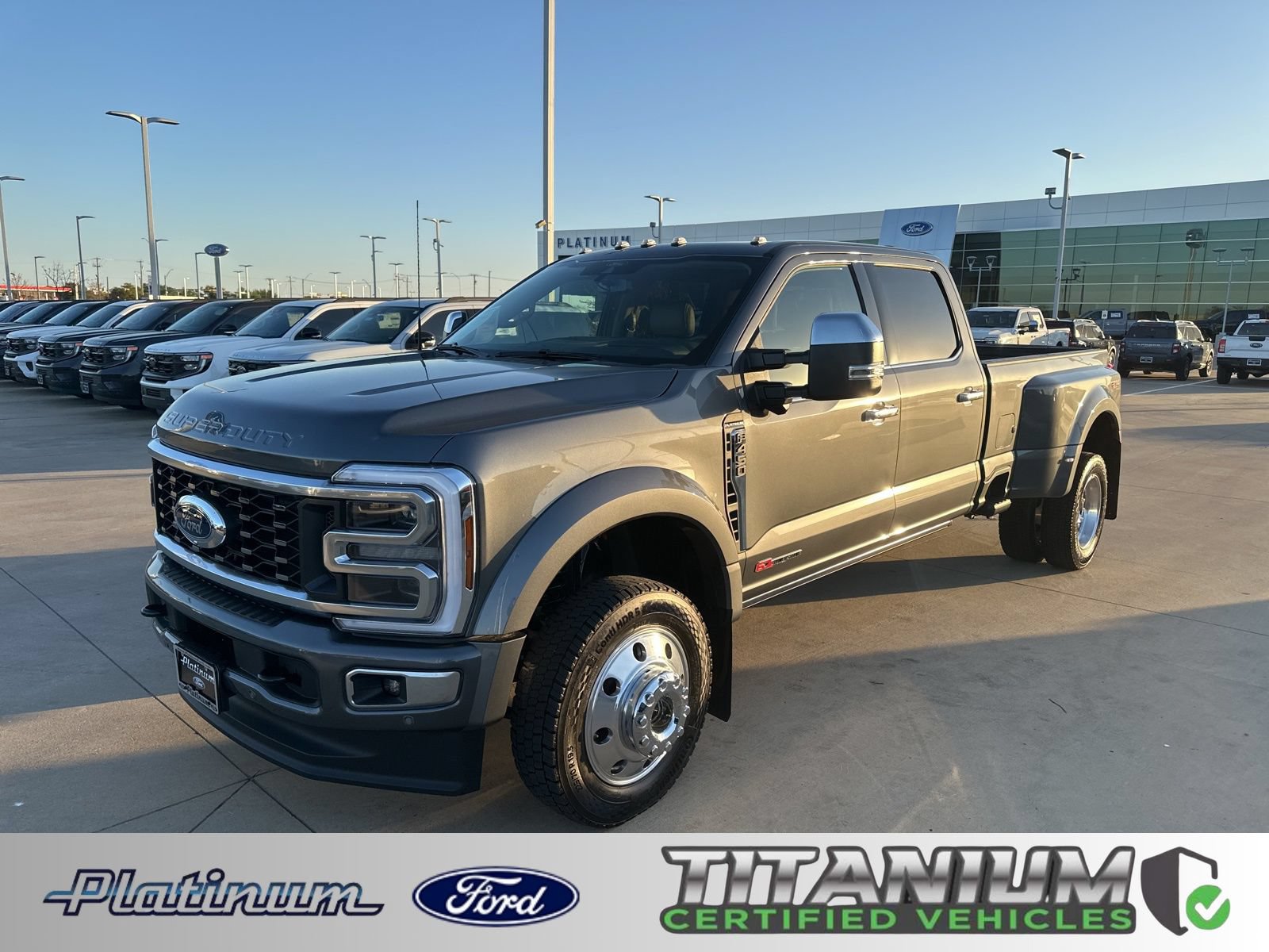 Used 2026 Ford F450 Platinum w/ Platinum Plus Package AWD/4WD image 1