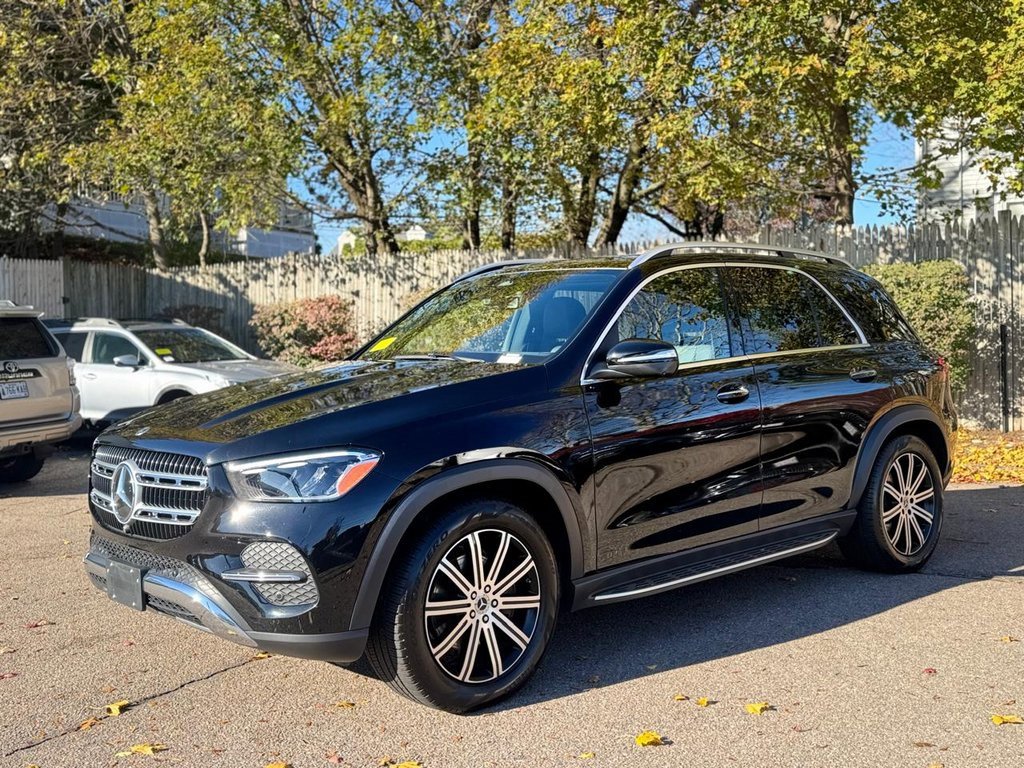 Used 2024 Mercedes-Benz GLE 350 4MATIC image 2