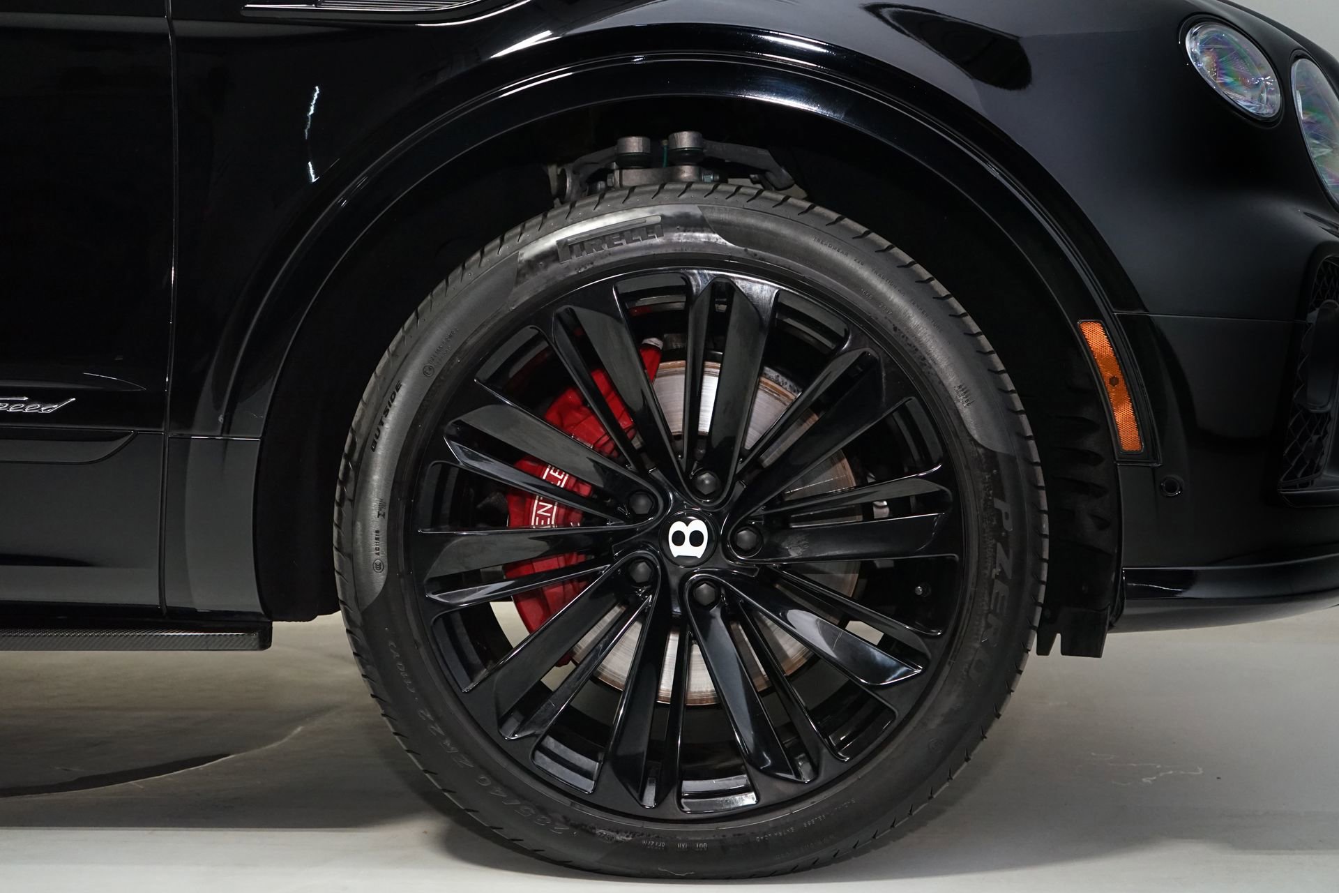 Used 2021 Bentley Bentayga Speed AWD/4WD image 10