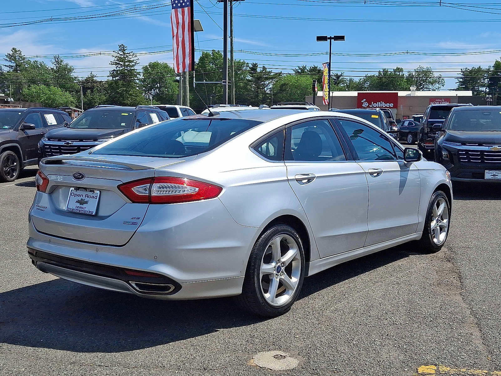 Used 2016 Ford Fusion SE AWD/4WD image 7