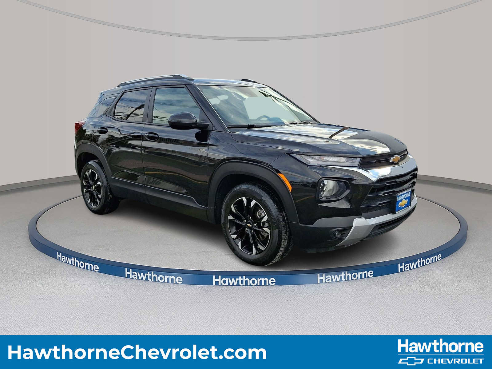 Used 2023 Chevrolet TrailBlazer LT w/ Convenience Package image 1
