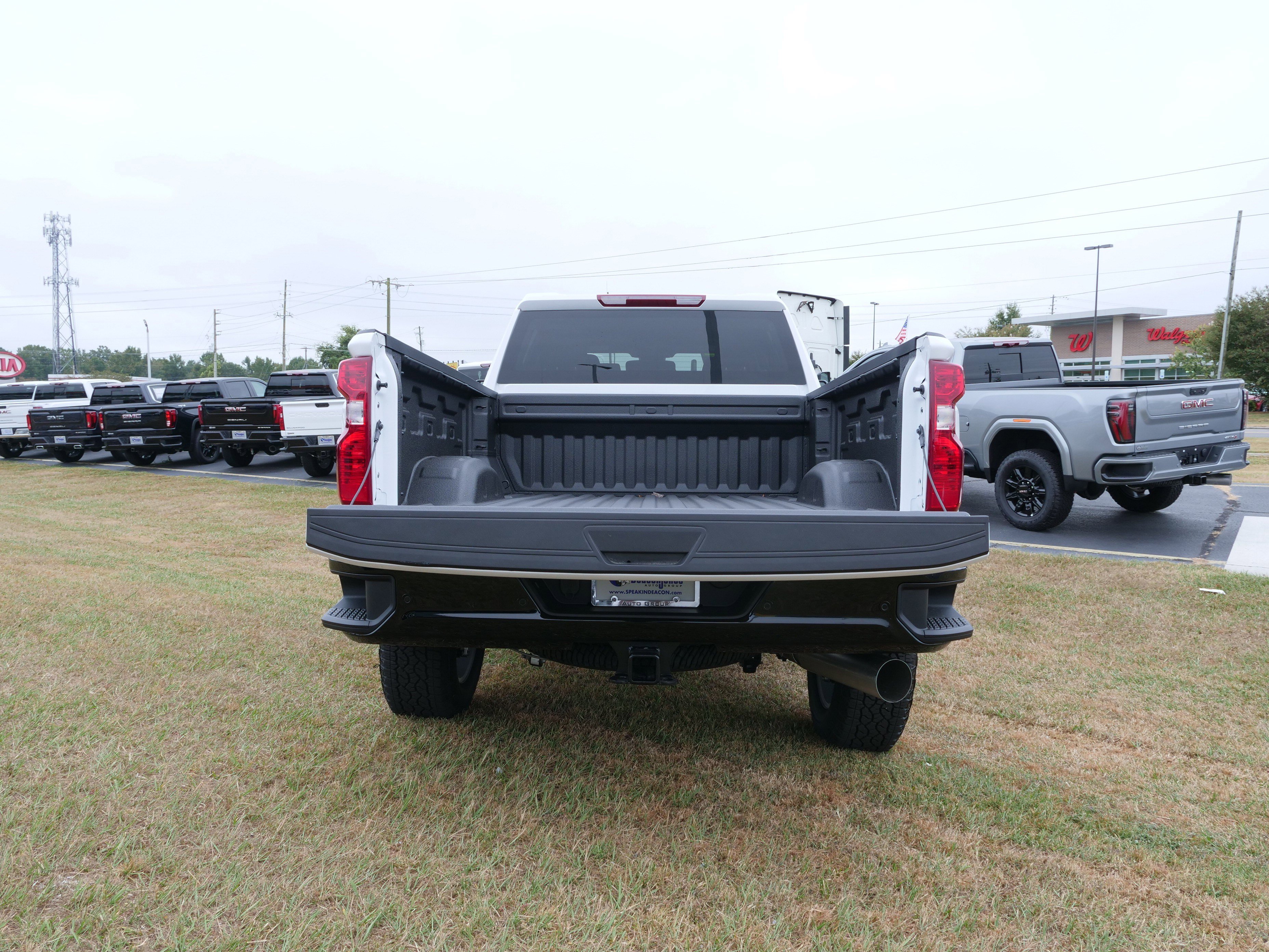 New 2025 Chevrolet Silverado 2500 Custom w/ Custom Value Package image 5
