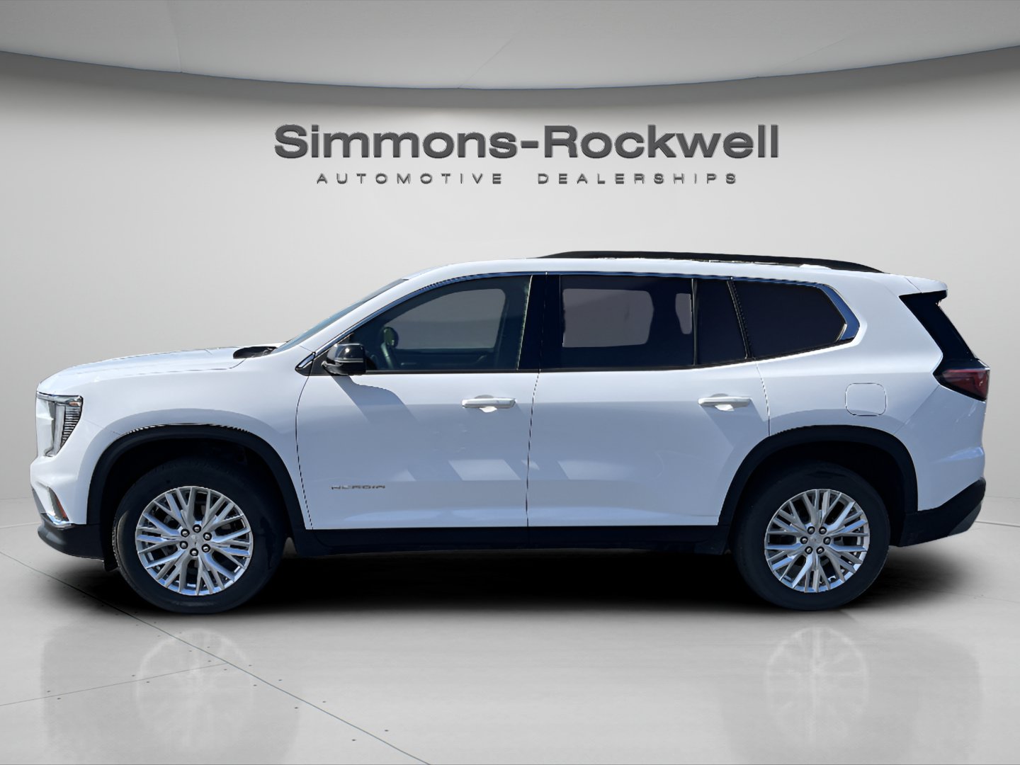 Used 2025 GMC Acadia Elevation w/ Elevation Premium Package AWD/4WD image 2
