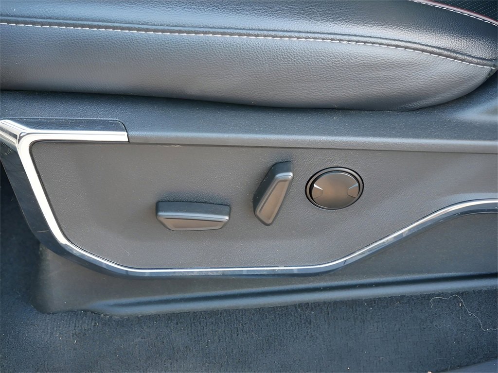 Used 2024 Ford F350 Lariat w/ Lariat Ultimate Package image 17