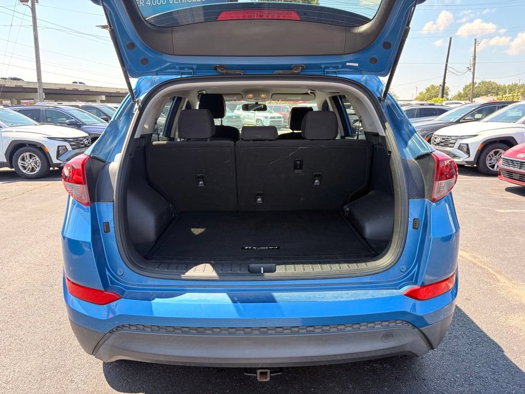 Used 2018 Hyundai Tucson SE w/ Cargo Package FWD image 7