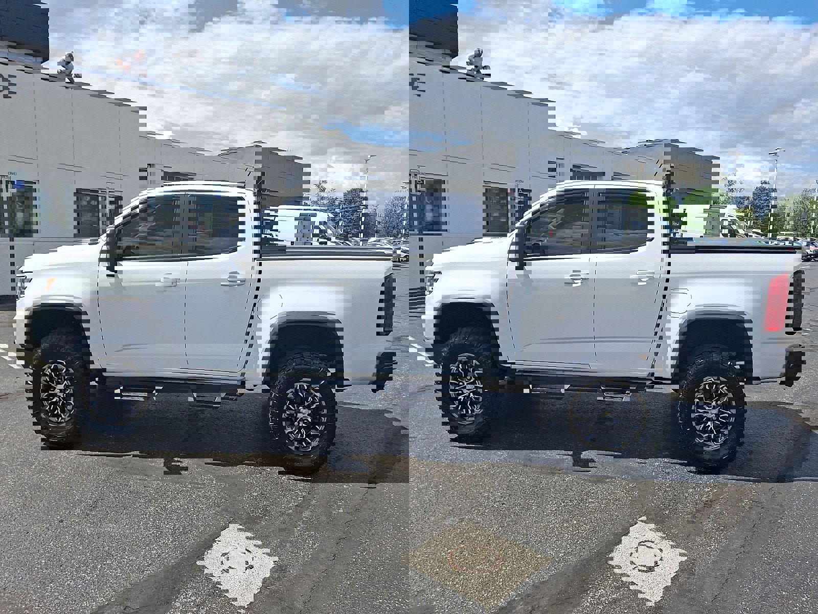 Used 2021 Chevrolet Colorado ZR2 image 9