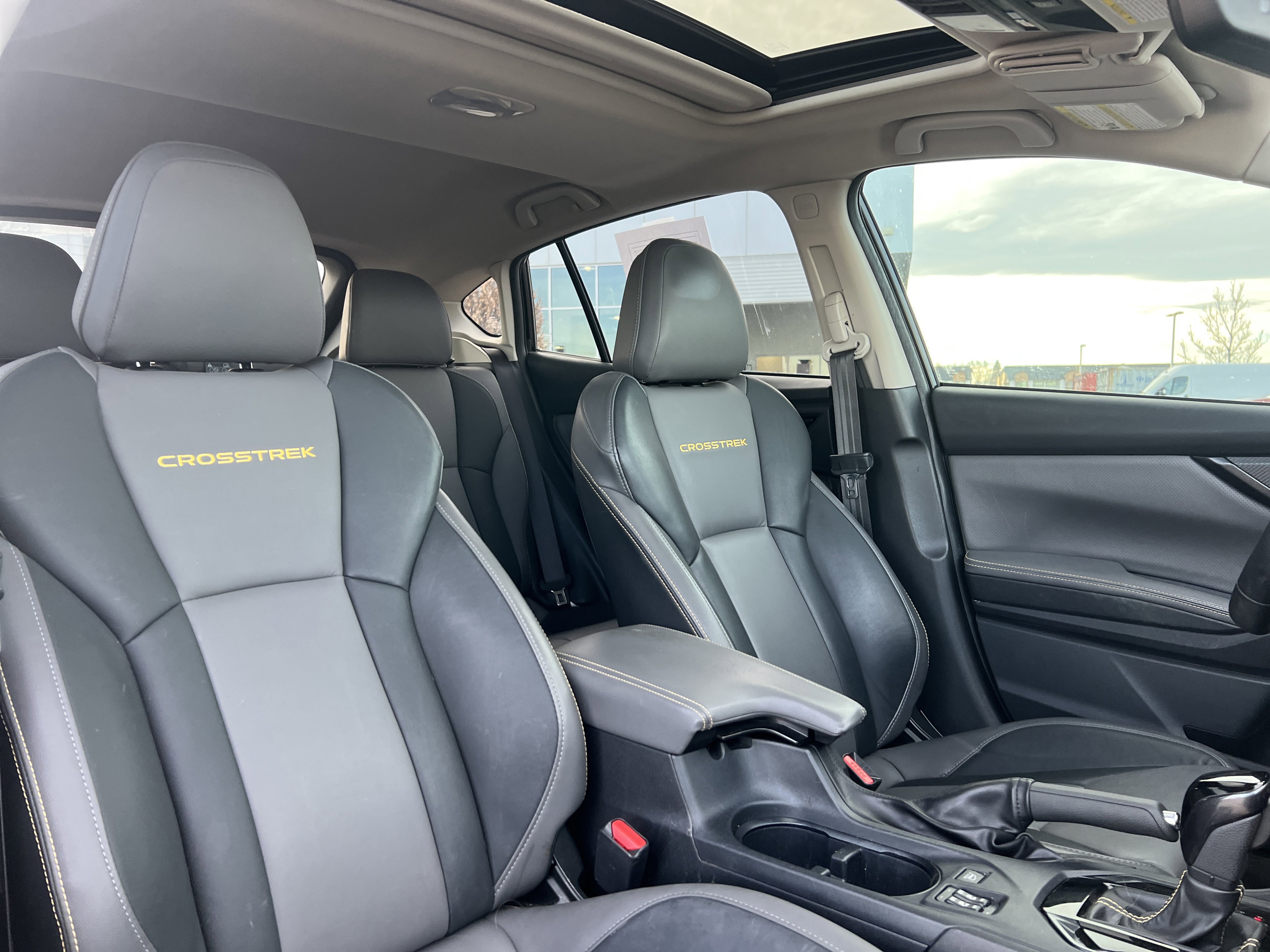 Used 2022 Subaru Crosstrek 2.5i Sport w/ Moonroof Package image 15