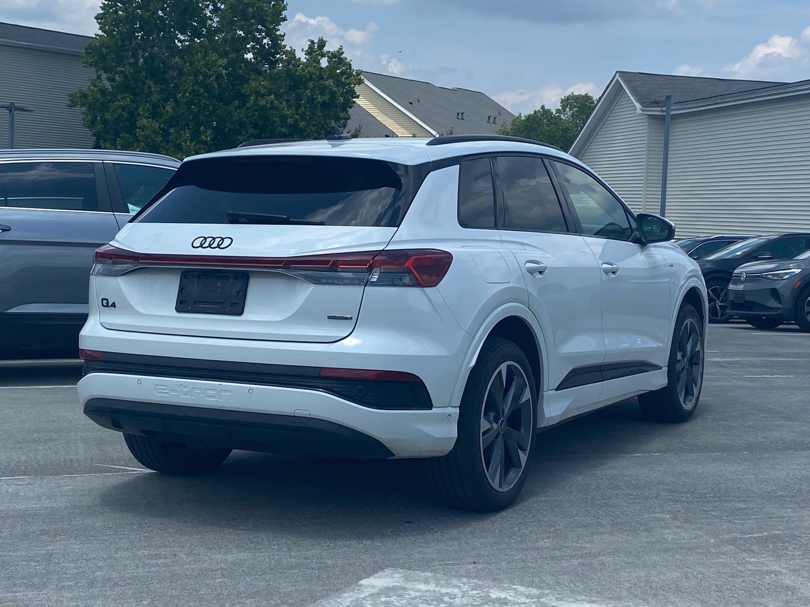Used 2023 Audi Q4 e-tron Prestige w/ Black Optic Package AWD/4WD image 2
