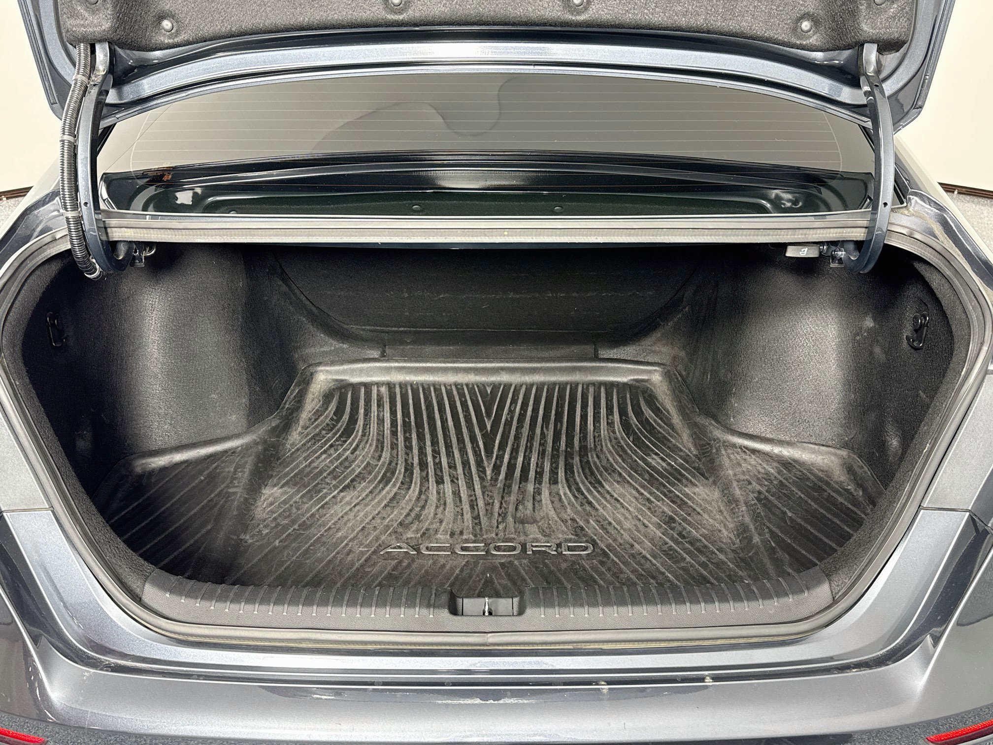 Certified 2023 Honda Accord LX image 23