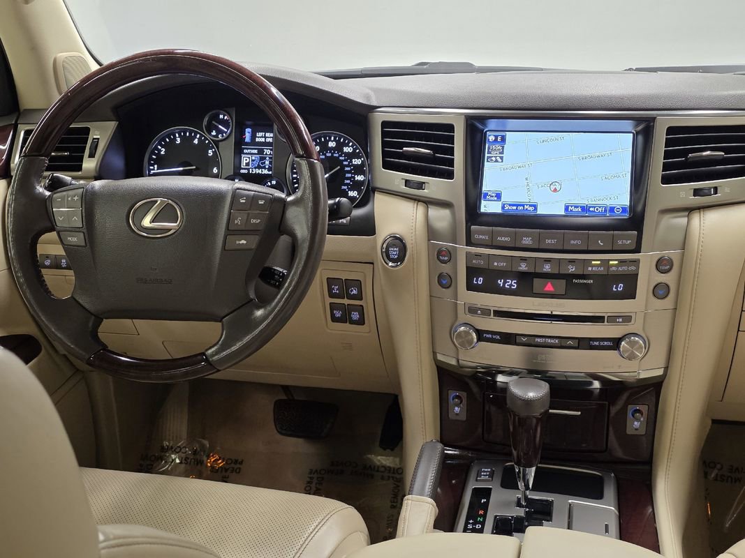 Used 2015 Lexus LX 570 4WD image 17