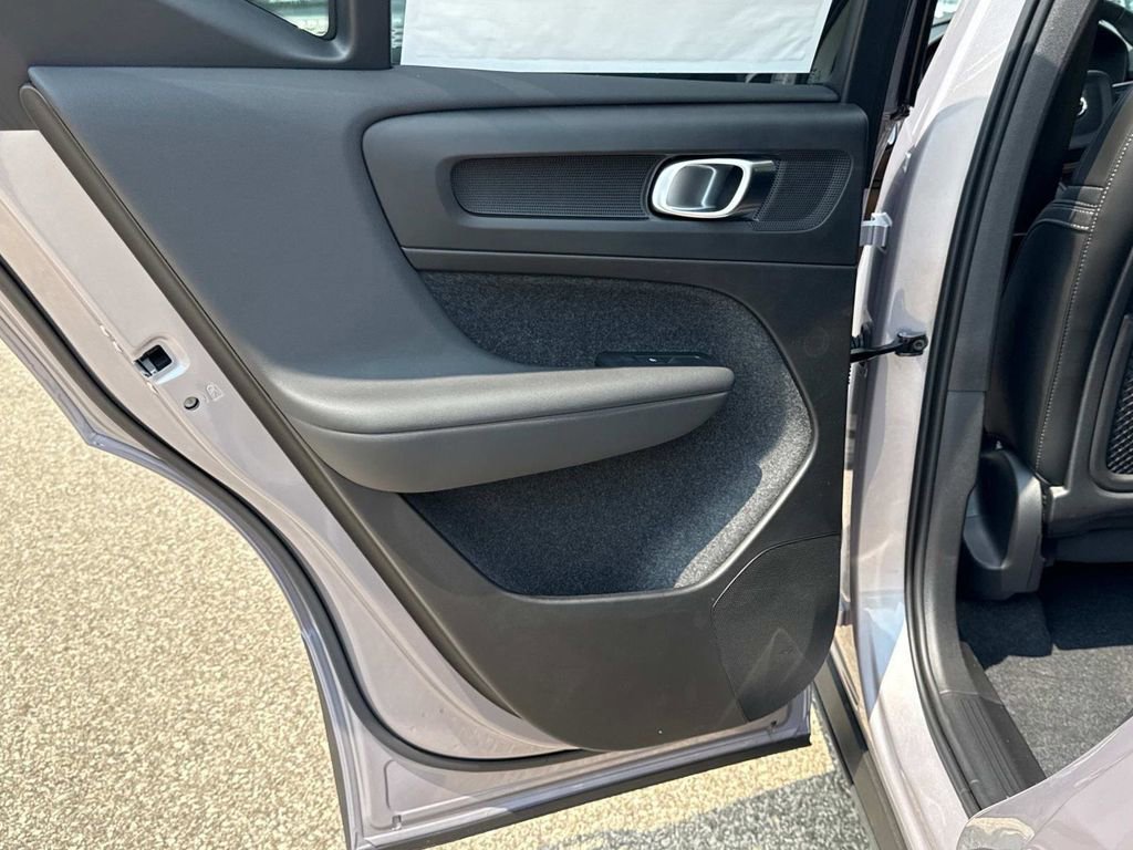 Used 2026 Volvo XC40 B5 Plus w/ Protection Package Premier image 12