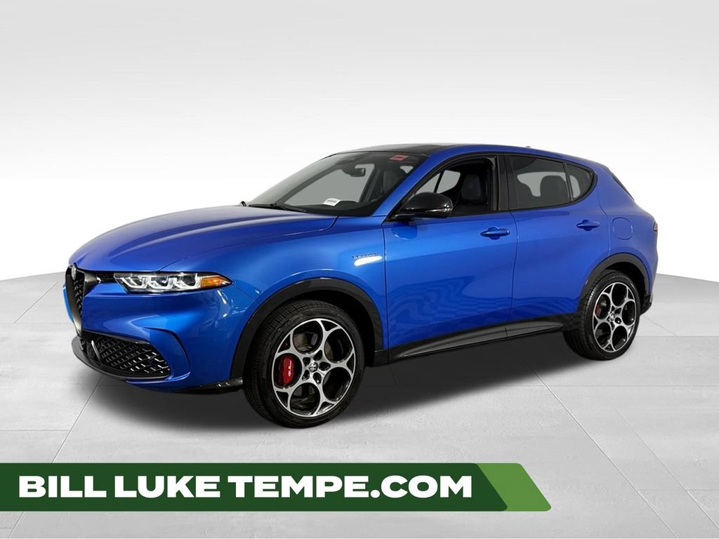 Used 2024 Alfa Romeo Tonale Veloce w/ Premium Interior Package