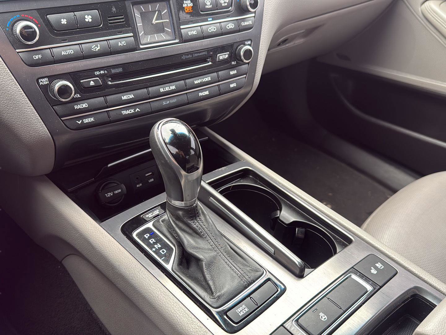 Used 2016 Hyundai Genesis 3.8 w/ Option Group 02 AWD/4WD image 16