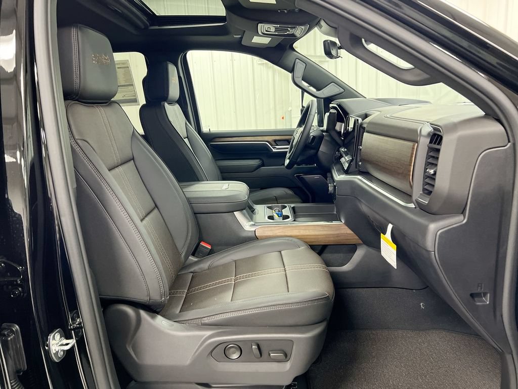 New 2026 Chevrolet Silverado 2500 High Country w/ High Country Premium Package AWD/4WD image 23