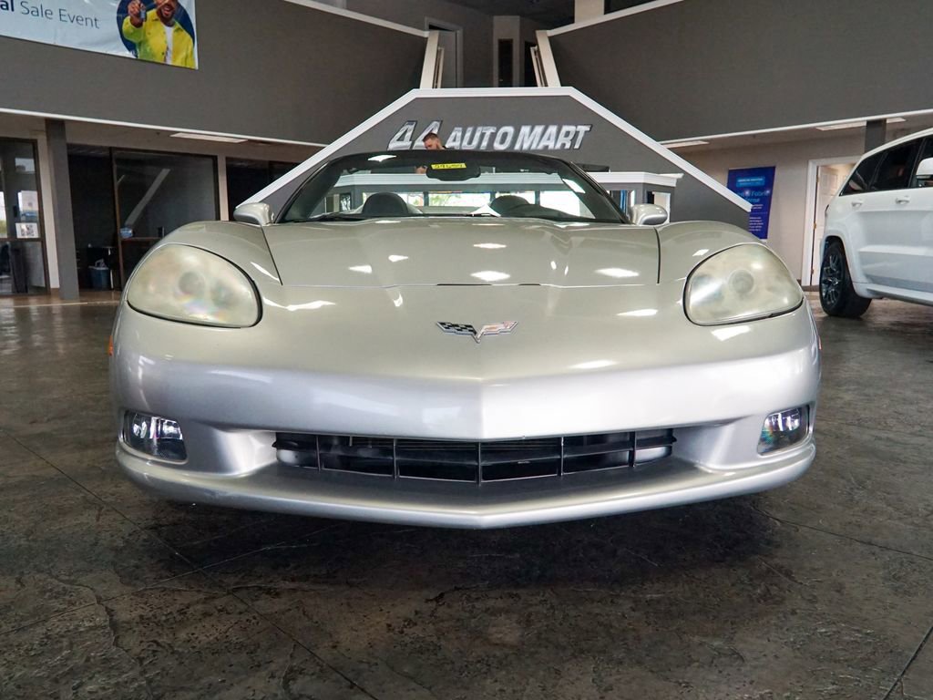 Used 2007 Chevrolet Corvette Convertible w/ Preferred Equipment Group RWD image 7