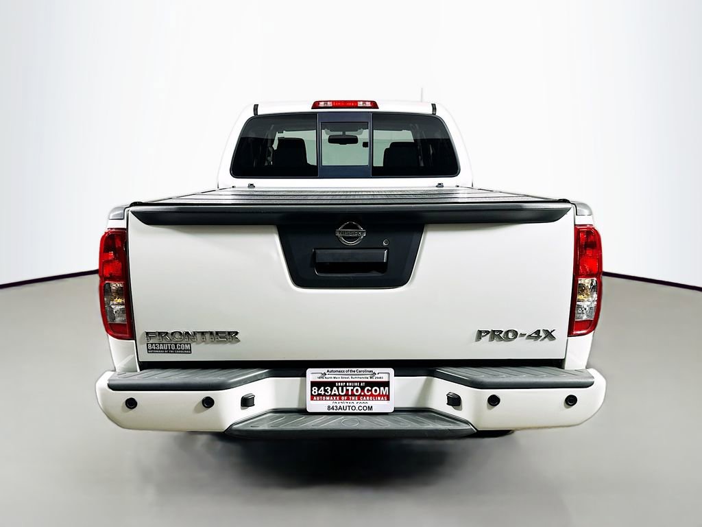 Used 2017 Nissan Frontier PRO-4X w/ Pro-4x Graphics Package AWD/4WD image 6