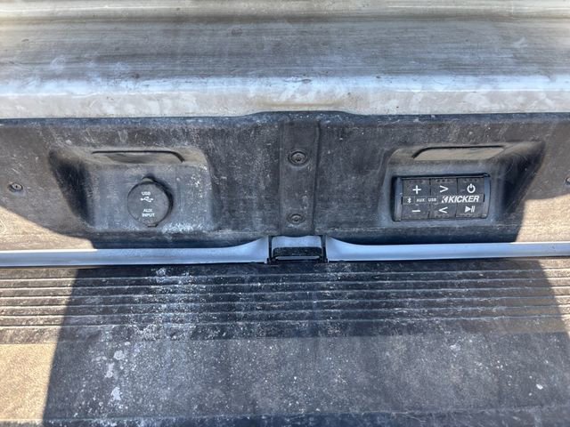 Used 2022 Chevrolet Silverado 3500 High Country w/ Z71 Off-Road Package image 39