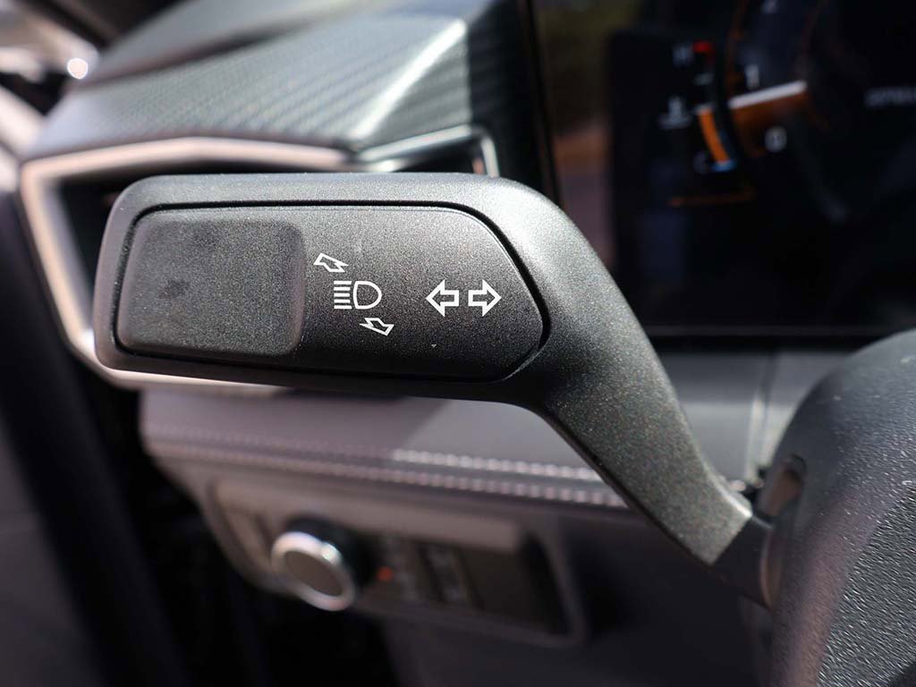 Used 2025 Ford Mustang Premium image 40