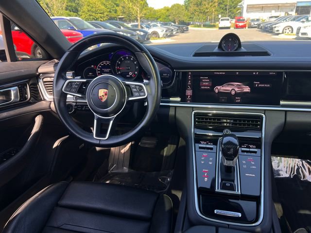 Used 2019 Porsche Panamera 4 AWD/4WD image 17