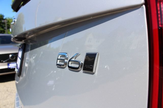 Certified 2023 Volvo XC90 B6 Plus w/ Protection Package Premier AWD/4WD image 15