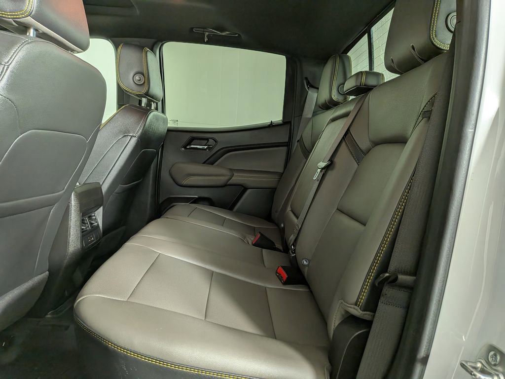 Certified 2024 Chevrolet Colorado ZR2 w/ ZR2 Convenience Package III image 32