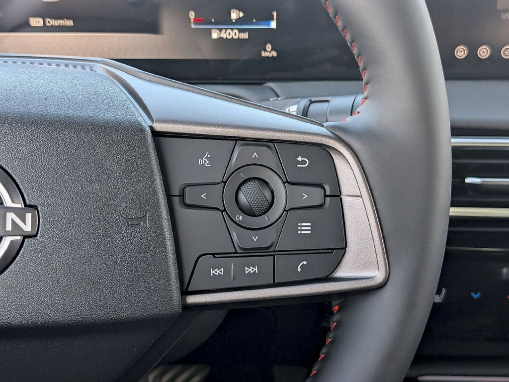 New 2026 Nissan Sentra SR w/ SR Premium Package FWD image 15