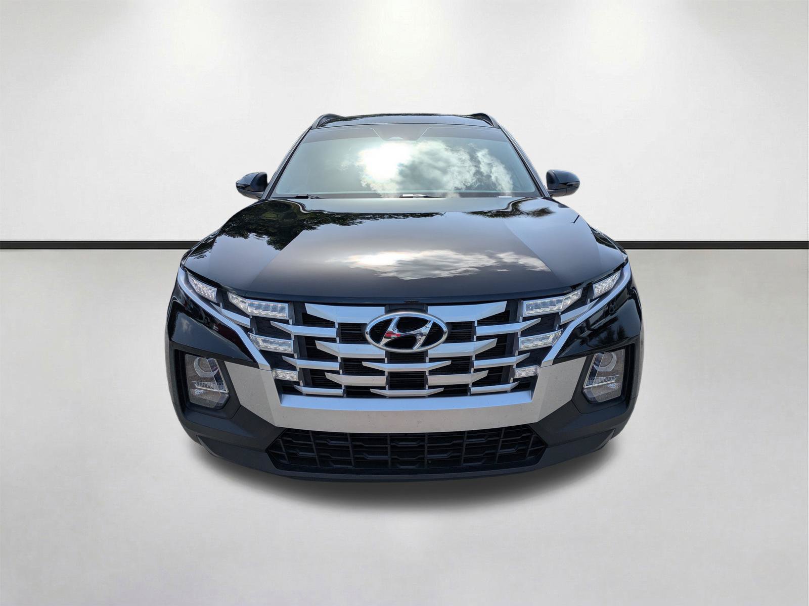 Used 2023 Hyundai Santa Cruz SEL w/ Activity Package FWD image 3