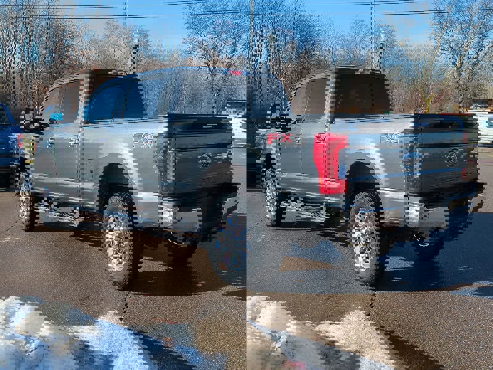 Used 2017 Ford F350 Lariat w/ Chrome Package image 6