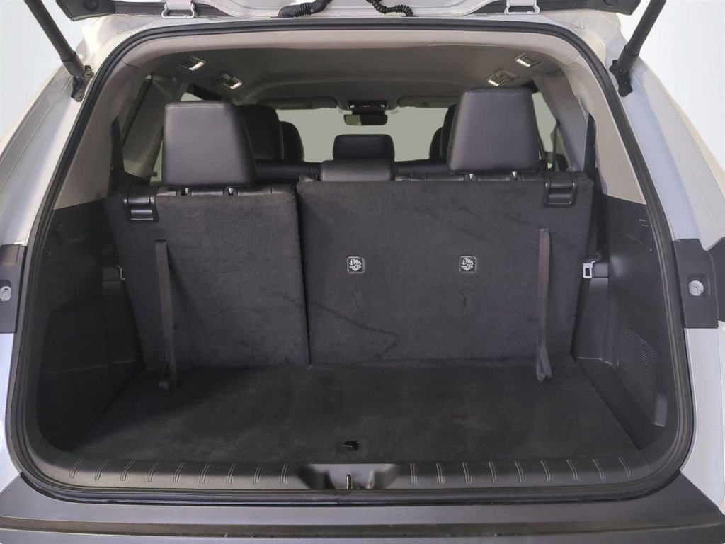 Used 2024 Toyota Grand Highlander Limited image 14