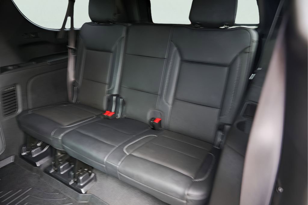 Used 2022 GMC Yukon XL Denali AWD/4WD image 30