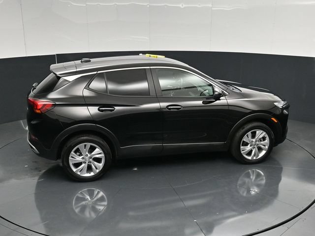 Used 2025 Buick Encore GX Preferred AWD/4WD image 43