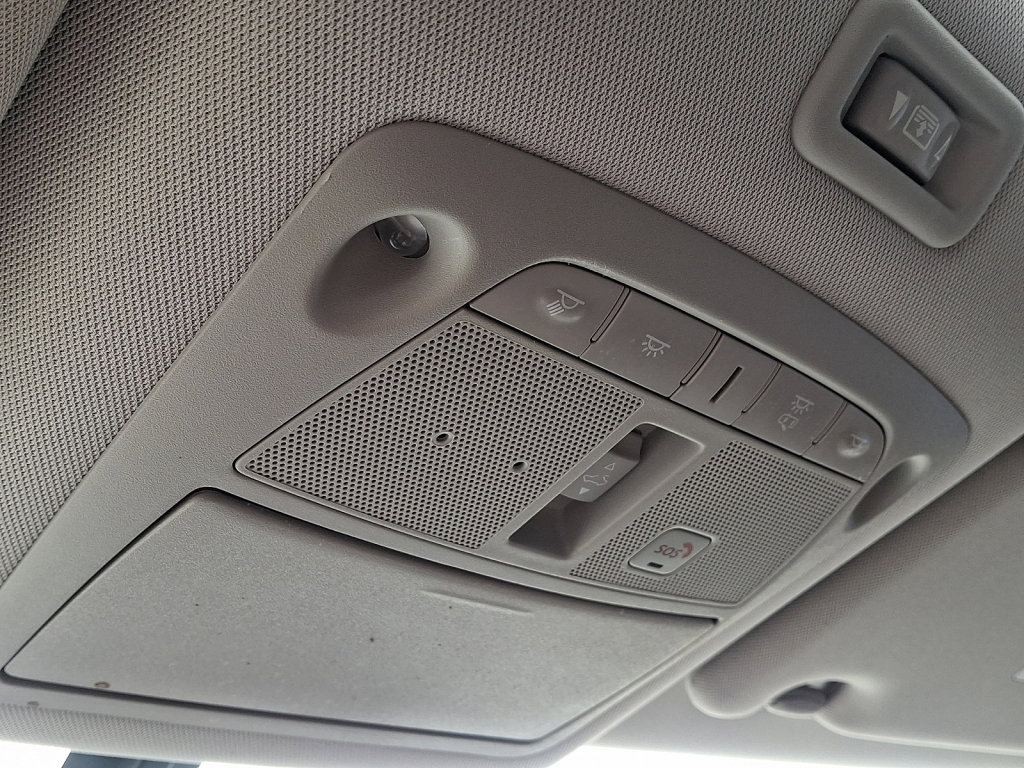 Used 2020 Nissan Pathfinder SL image 31