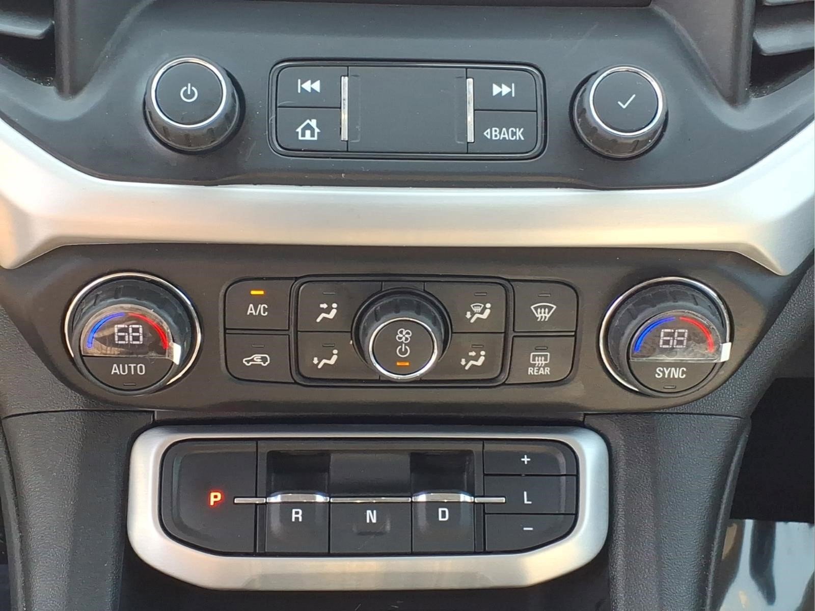 Used 2021 GMC Acadia SLE w/ Driver Convenience Package FWD image 9