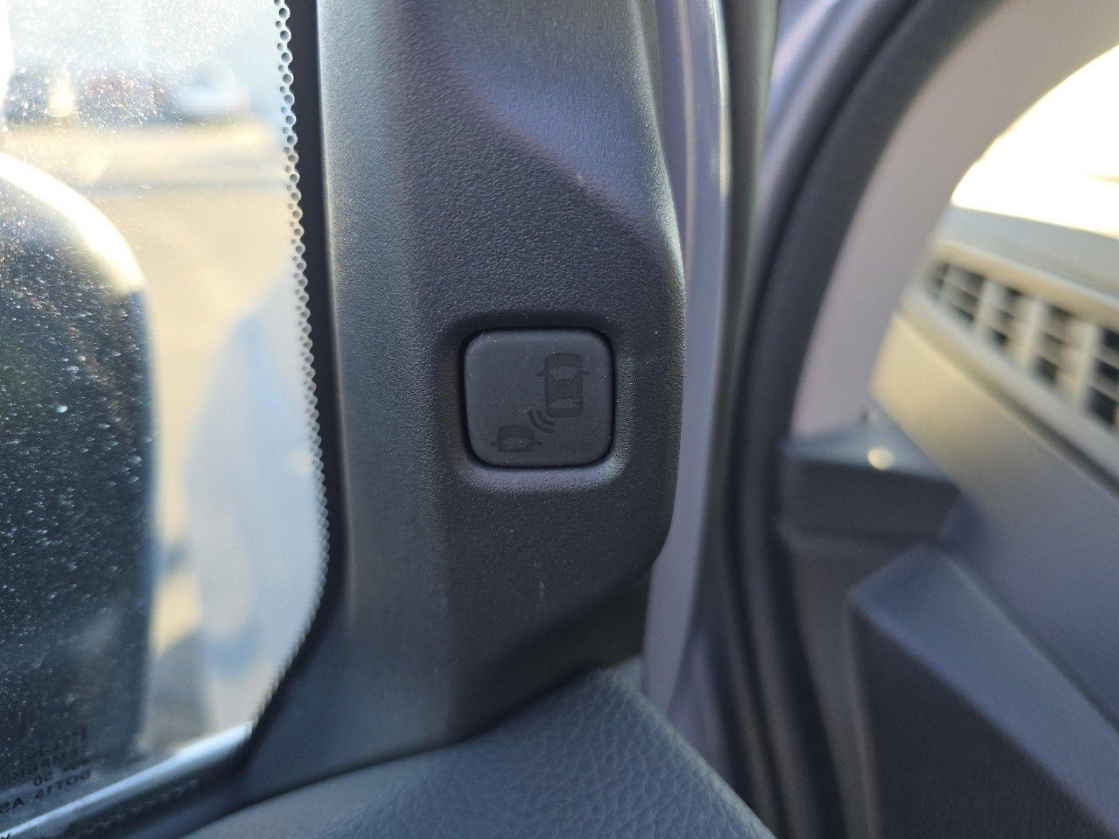 New 2026 Honda Odyssey Touring image 10