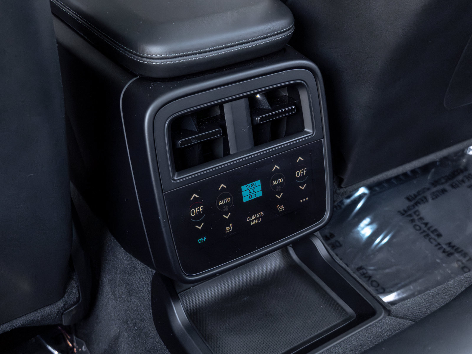 Certified 2022 Porsche Taycan Turbo AWD/4WD image 43